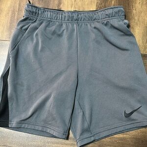 Nike mesh workout shorts